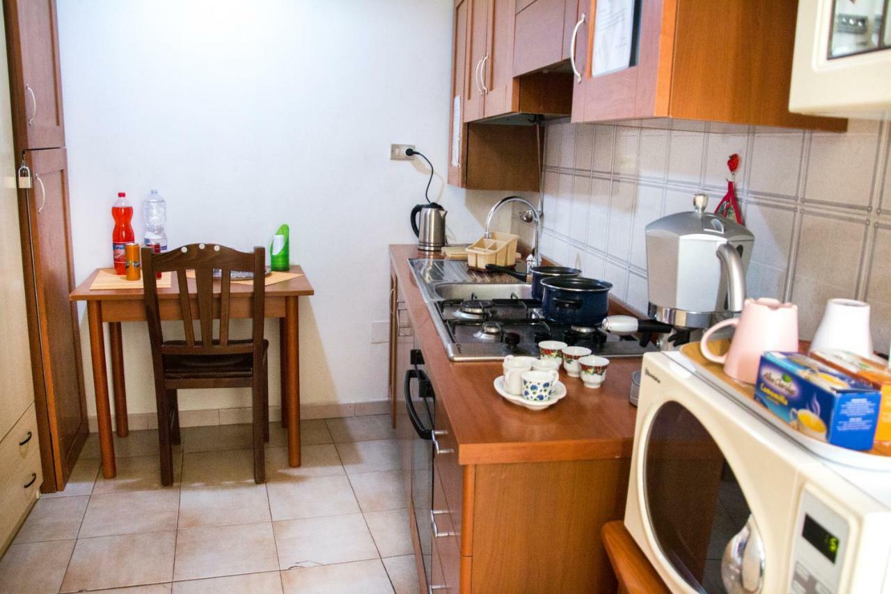 B&B Carbonara Napoli Exterior photo
